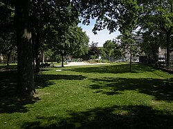 Square Marie Curie