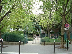 Square Theodore Monod