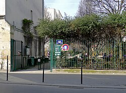 Square Jules Verne