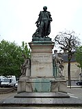 Statue du Docteur Philippe Pinel