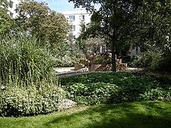 square Frédéric-Rossif